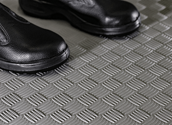 Aplicações Principais Lamipiso - áreas escorregadias