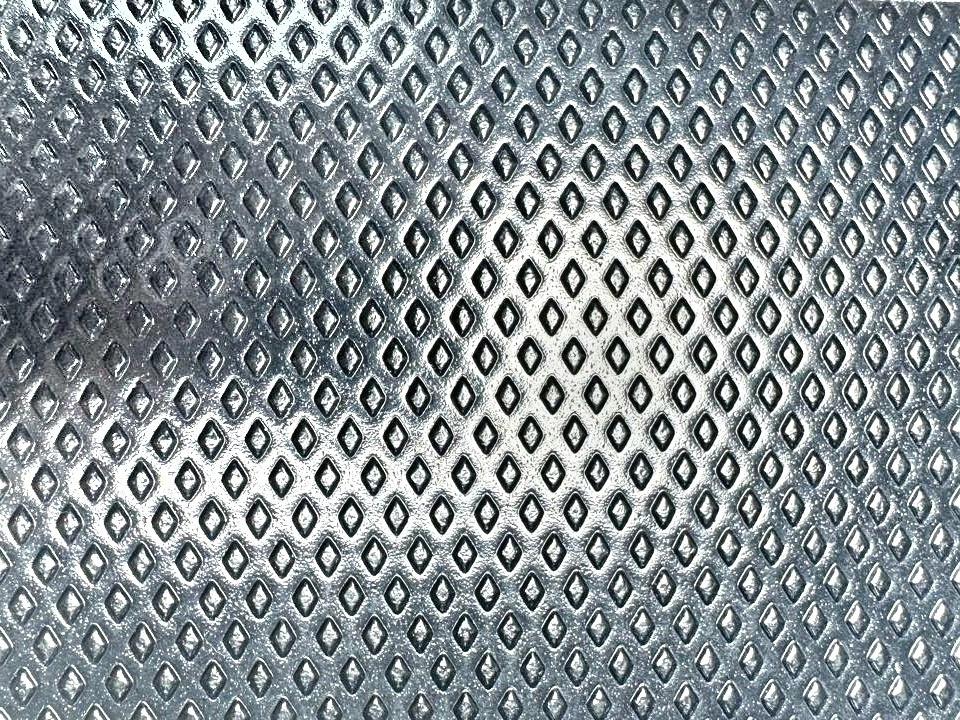 Detalhe da textura Losângulo em chapa cinza